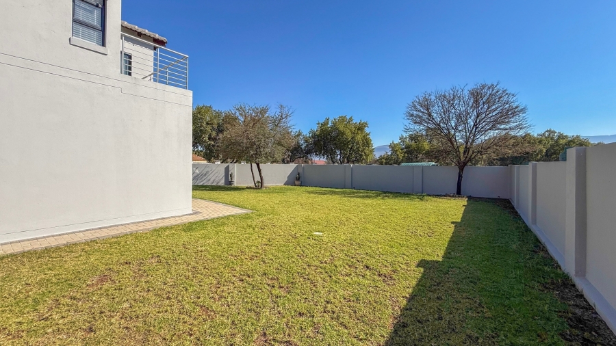 3 Bedroom Property for Sale in Everglades Estate North West
